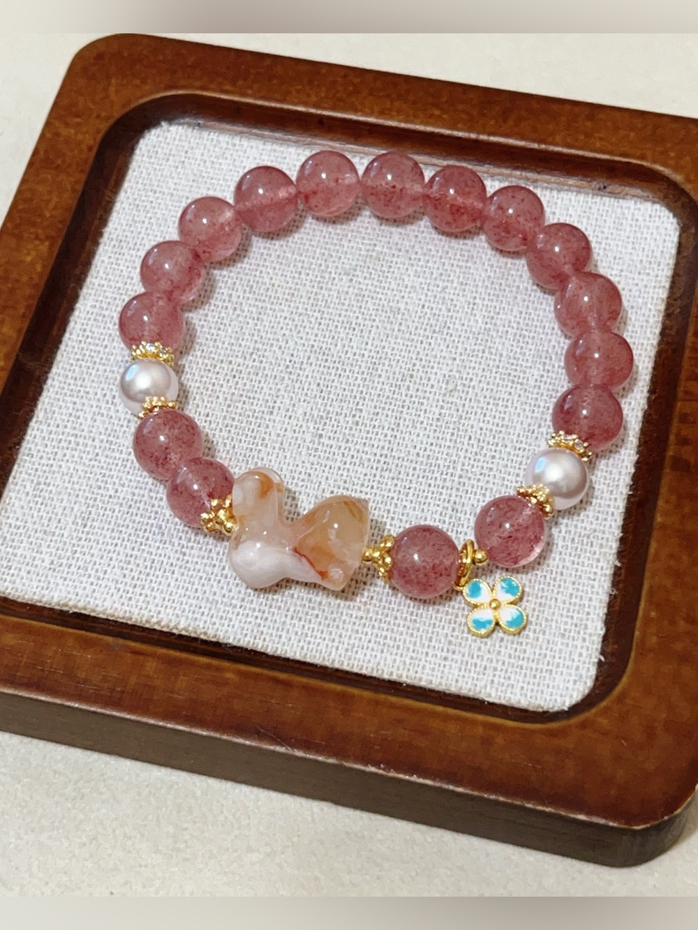 Handmade Natural Strawberry Quartz Sakura Flower Agate Bunny Charm Bracelet 9mm